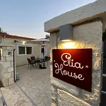 Elia House Вилла *